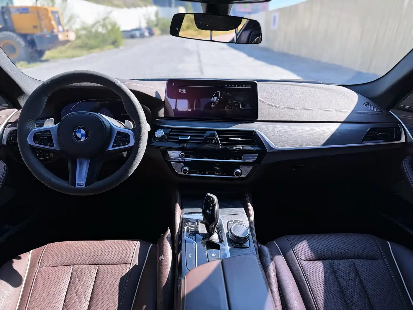 BMW 5 Series 2021 530Li Leading M Sport Package фото 5