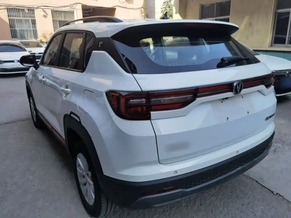 Фото 5 - Changan CS35 PLUS