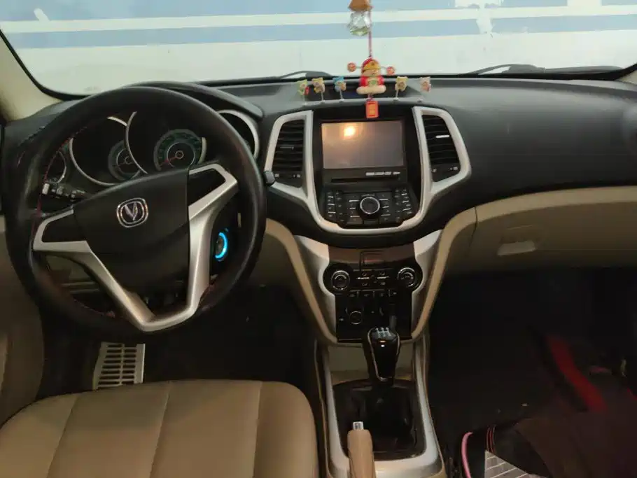 Changan Eado 2014 2014 1.6L Manual Luxury