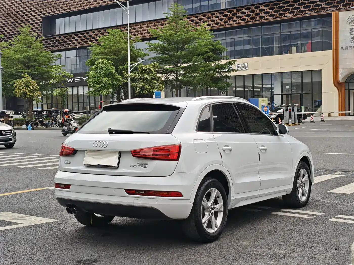 Audi Q3 2018 30th Anniversary Edition 30 TFSI Fashion фото 3