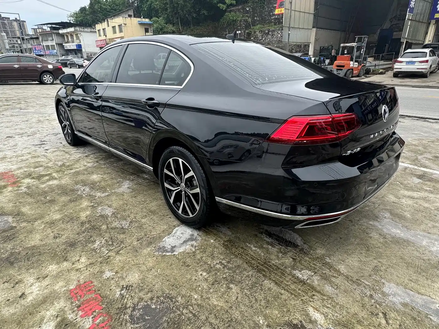 VOLKSWAGEN MAGOTAN