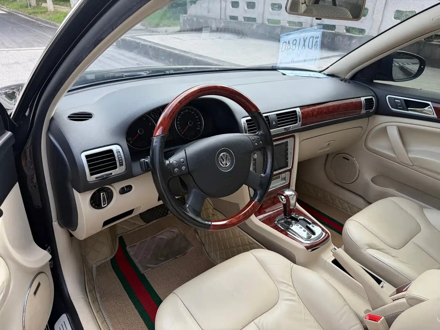 Volkswagen Passat Lingyu 2013 2011 1.8T Automatic Luxury