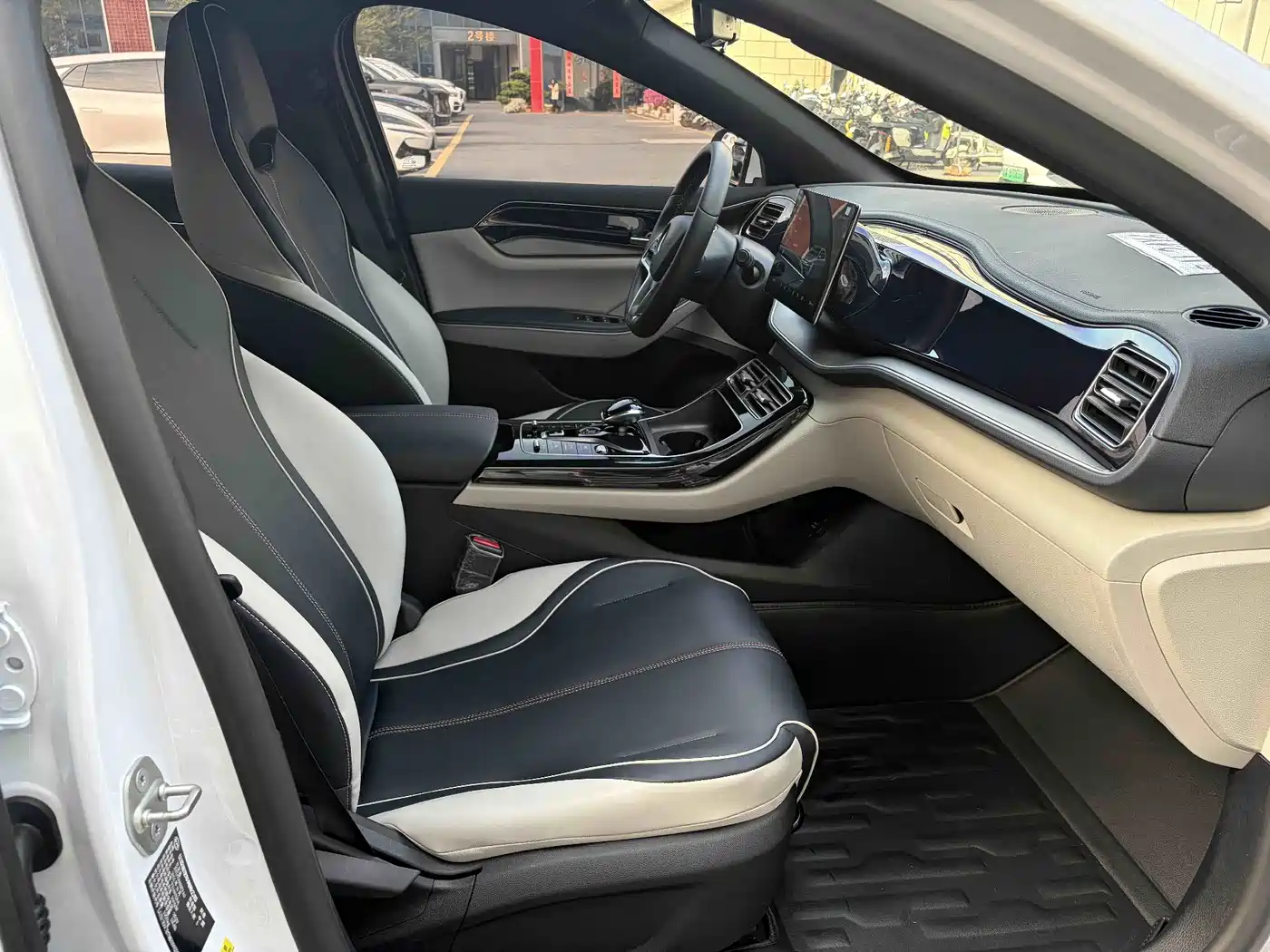 BYD Qin PLUS 2021 2021 EV 400KM Luxury Model