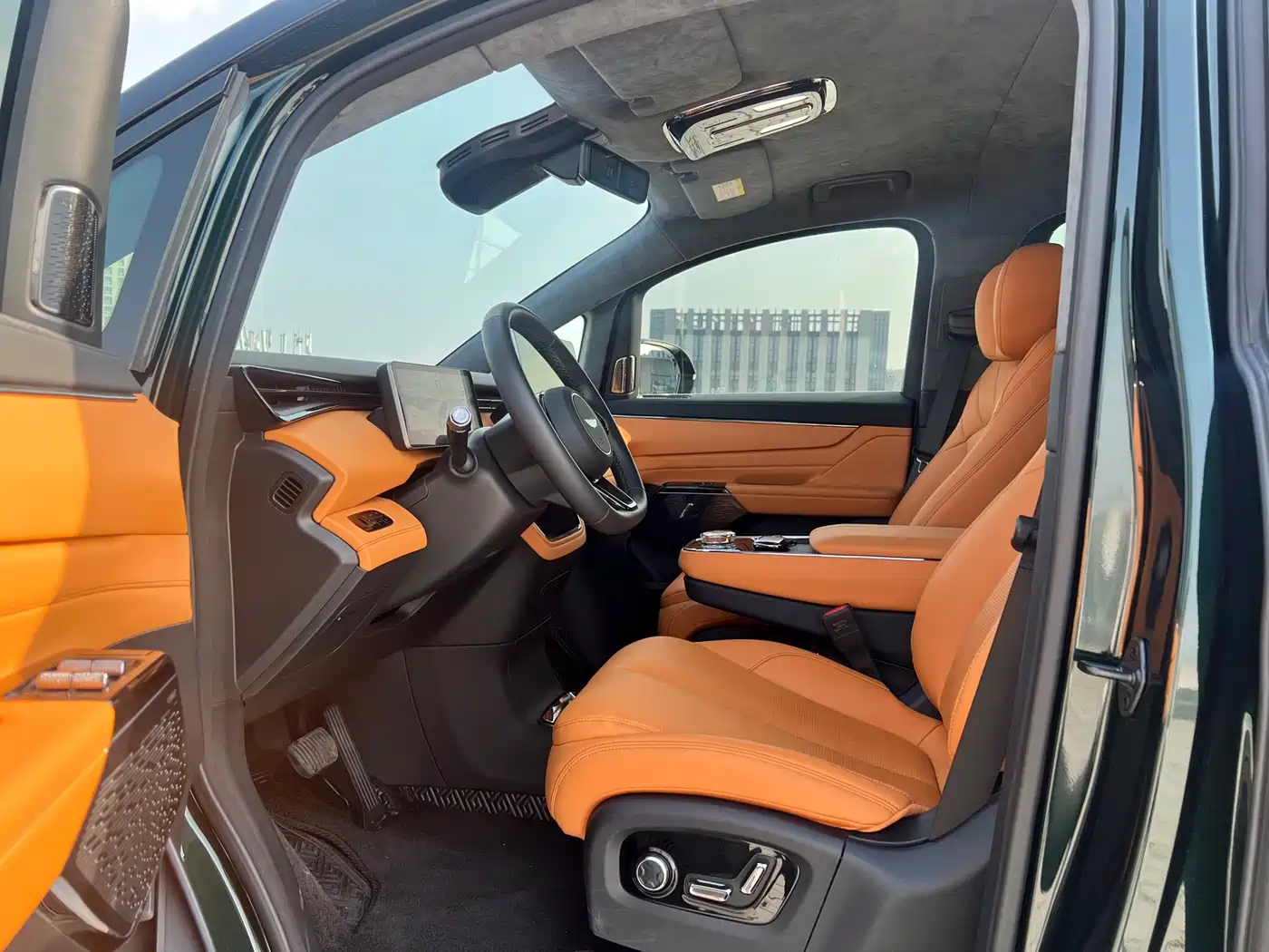 GEELY GALAXY WING TRUE L380