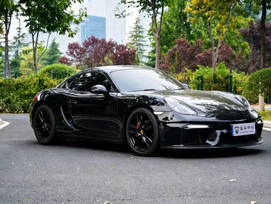 Photo 5 - Porsche Cayman