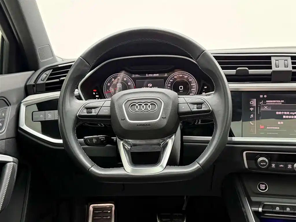 Audi Q3 2024 35 TFSI Fashion Sport фото 26