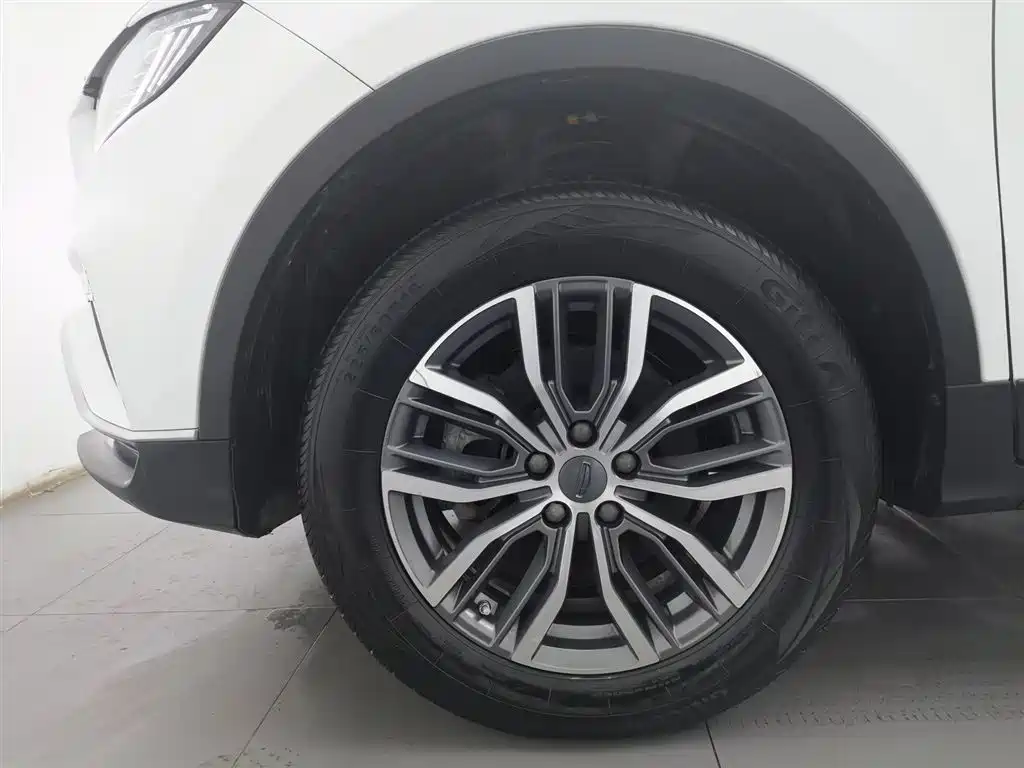 GEELY AUTOMOBILE BOYUE