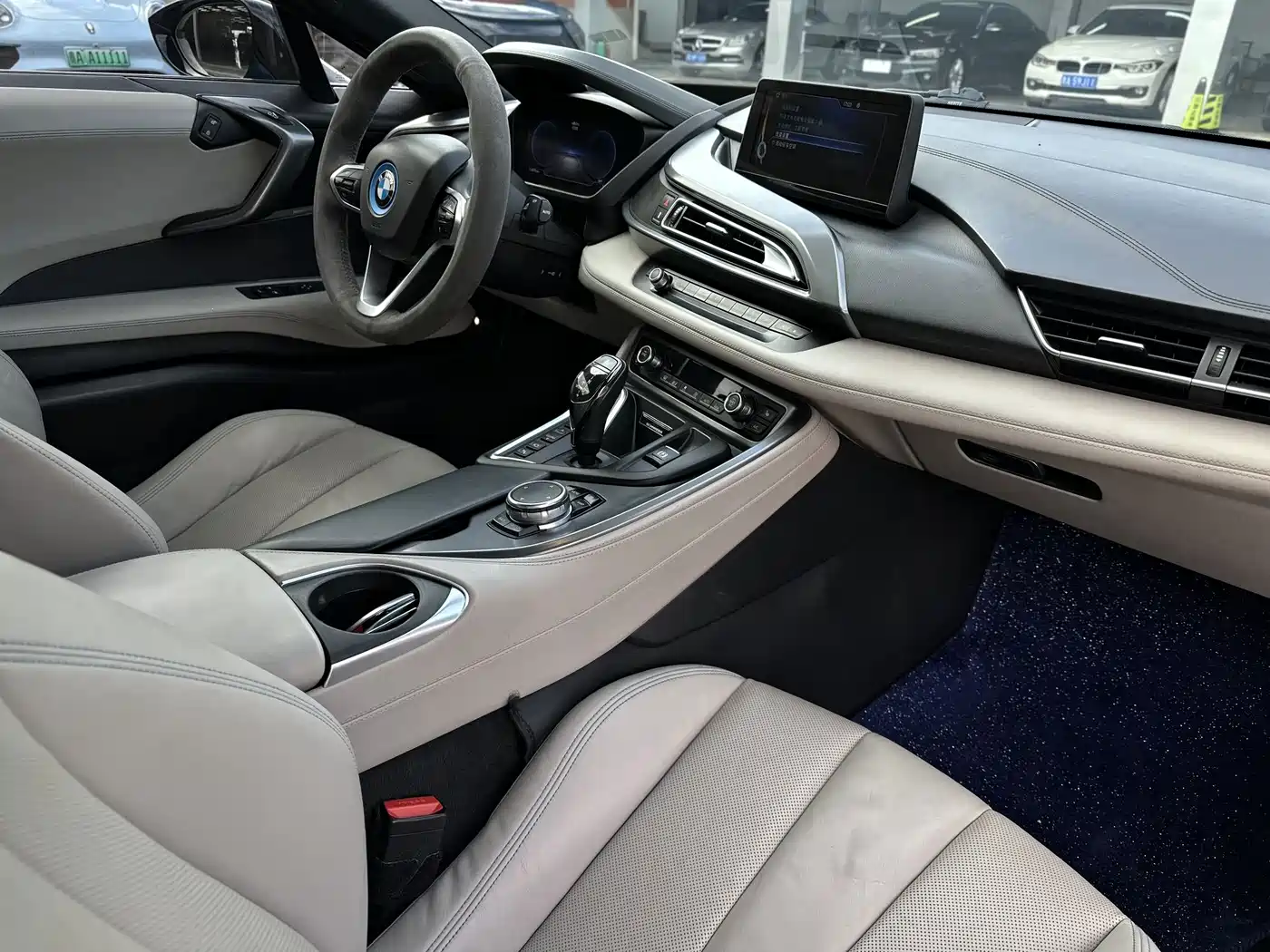 BMW i8 2015 2014 Standard