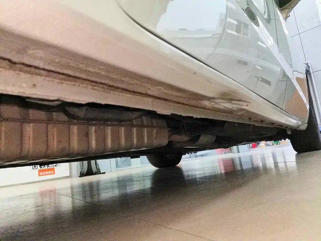 Фото 4 - Buick GL8