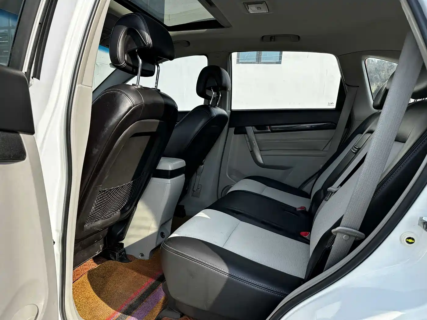 Chevrolet Captiva 2016 2015 2.4L 2WD Urban Edition 5-seater