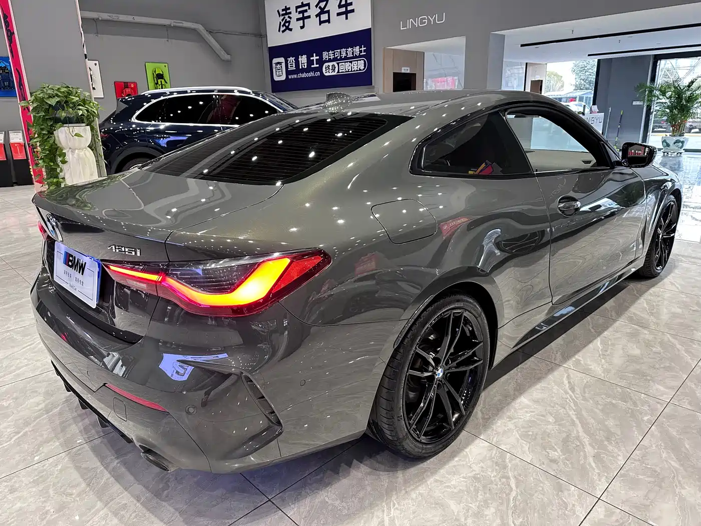 BMW 4 Series 2022 Facelift 425i M Sport Shadow Edition фото 4