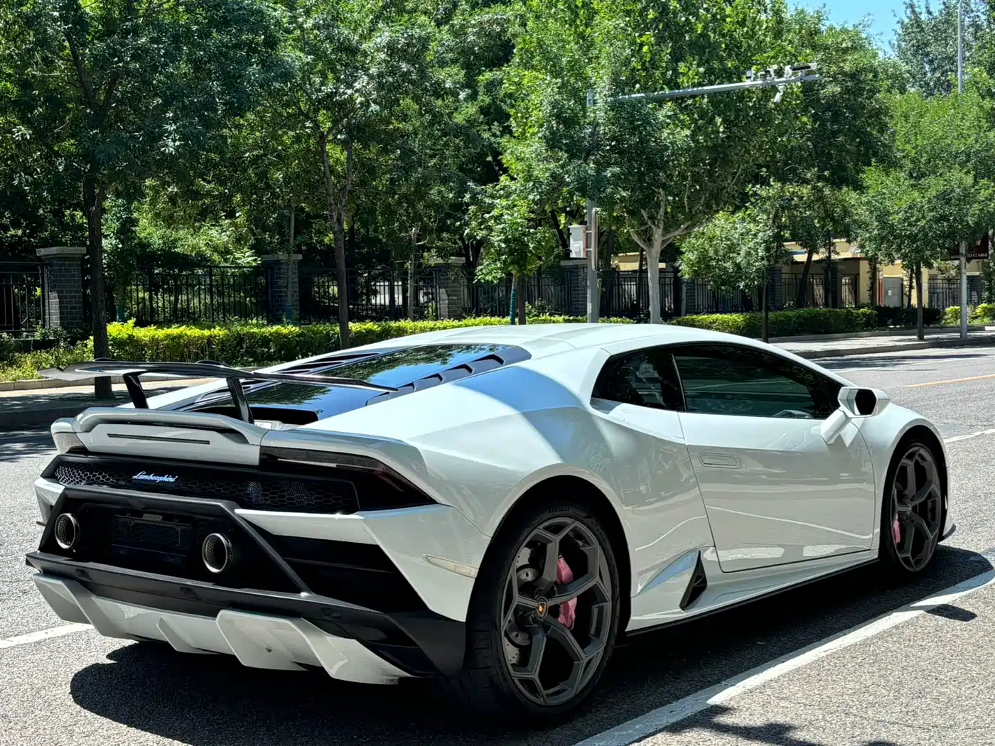 Lamborghini Huracán 2020 Huracán EVO RWD фото 4