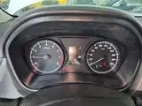 Photo 12 - Hyundai Verna