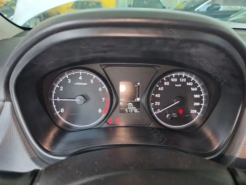 Photo 12 - Hyundai Verna