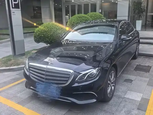Mercedes-Benz E-Class 2020
