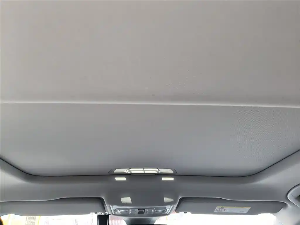 Volkswagen Lavida 2024 Model 1.5L Automatic 5 Million Edition фото 9