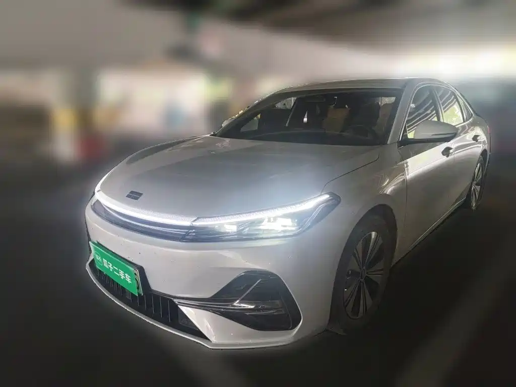 Geely Galaxy Galaxy A7 2025 2025 EM-i 150km Long Voyage Edition