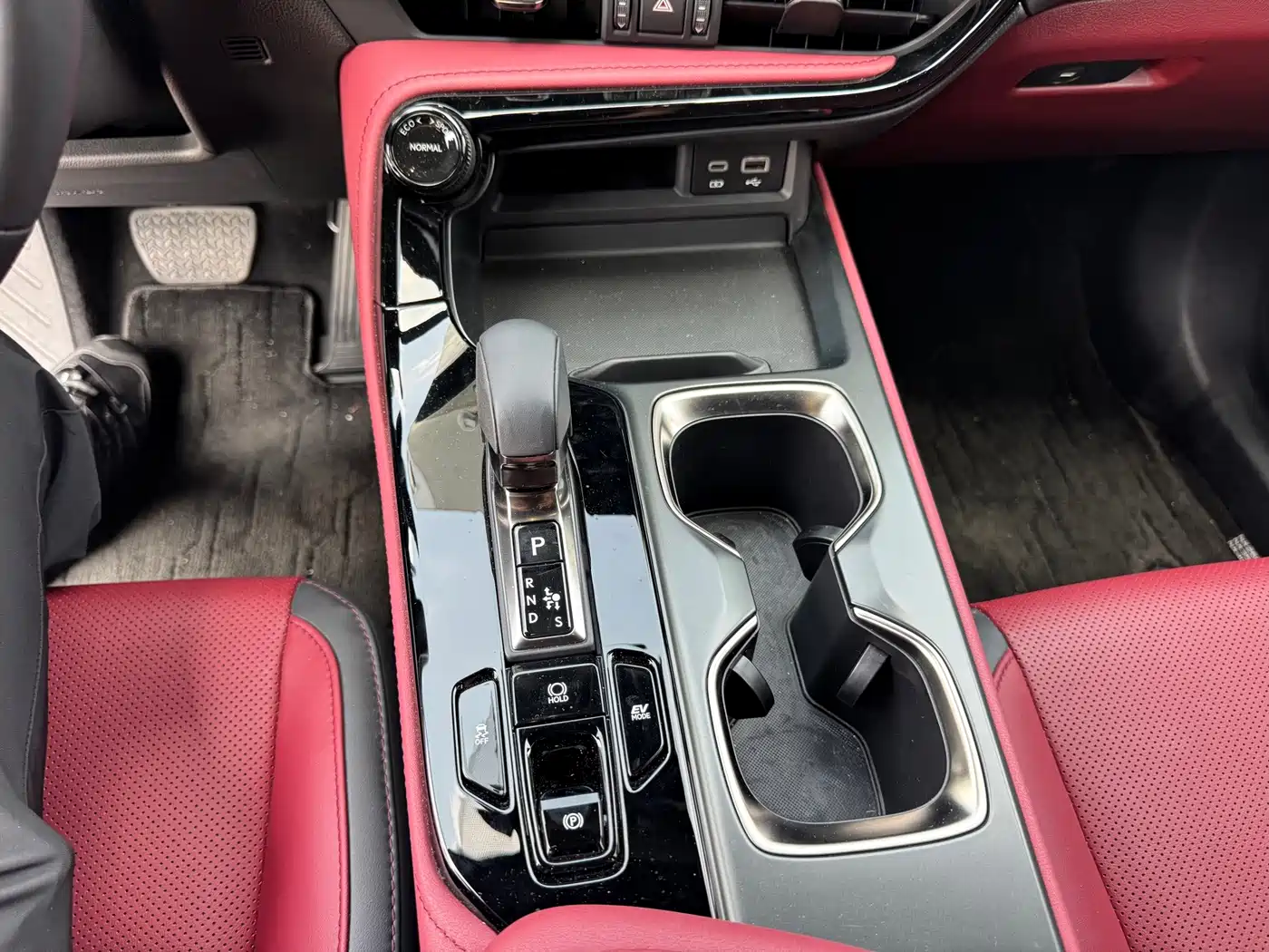 Lexus NX 2024 2024 350h FWD Joy Creation Edition