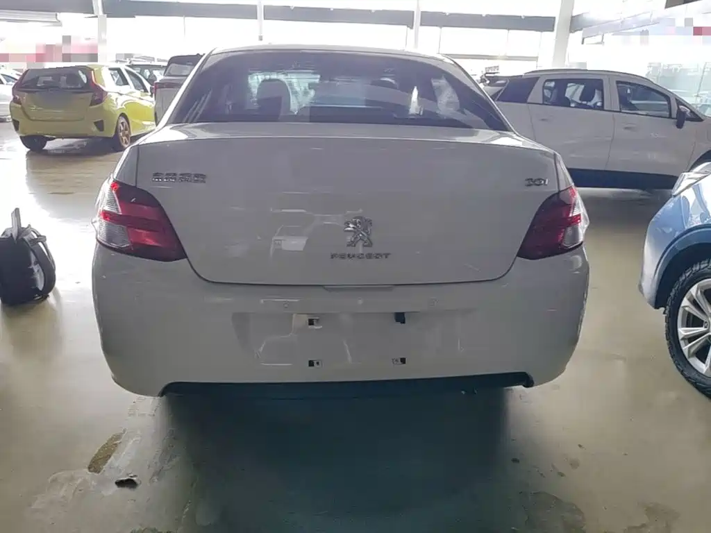 Peugeot 301 2017 2016 1.6L Auto Comfort Edition