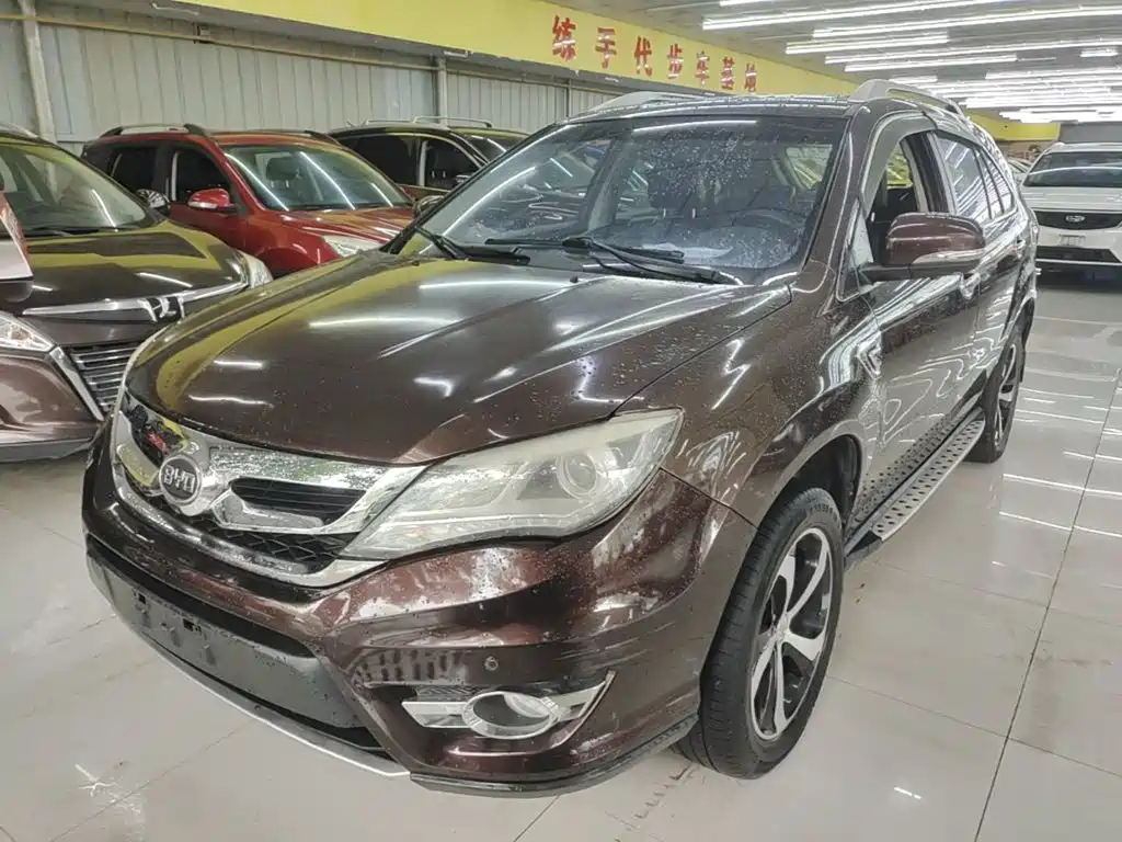 BYD S7 2015 2015 2.0T Automatic Flagship Model