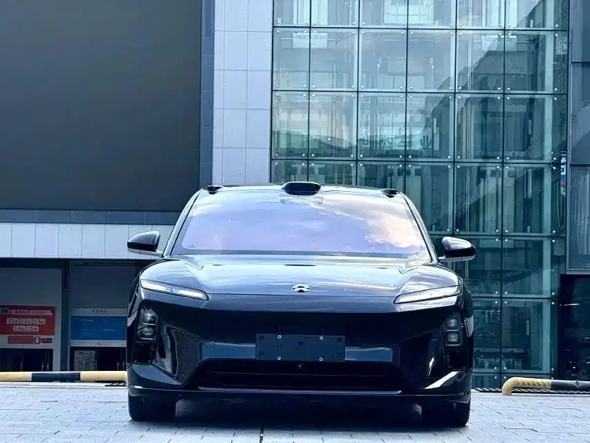 Фото 2 - NIO ET5T