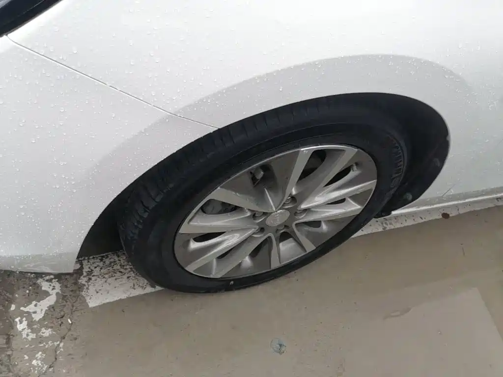 Buick GL6 2023 2021 323T Mild Hybrid Connected Luxury