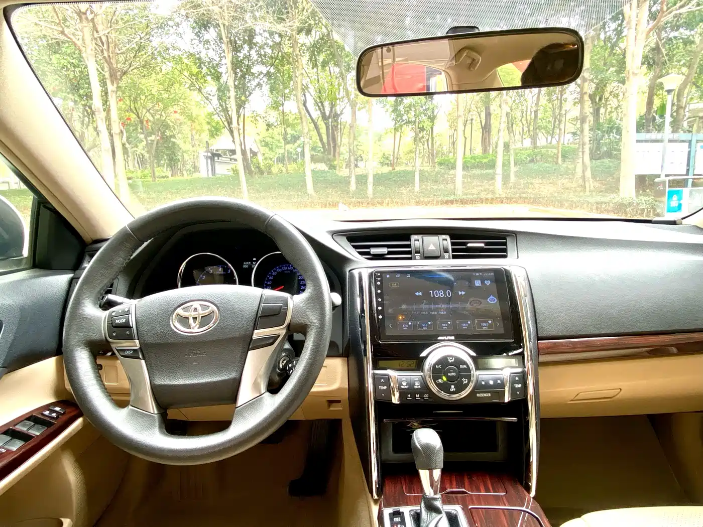 Toyota Reiz 2010 2.5S Elegance Elite Edition фото 15