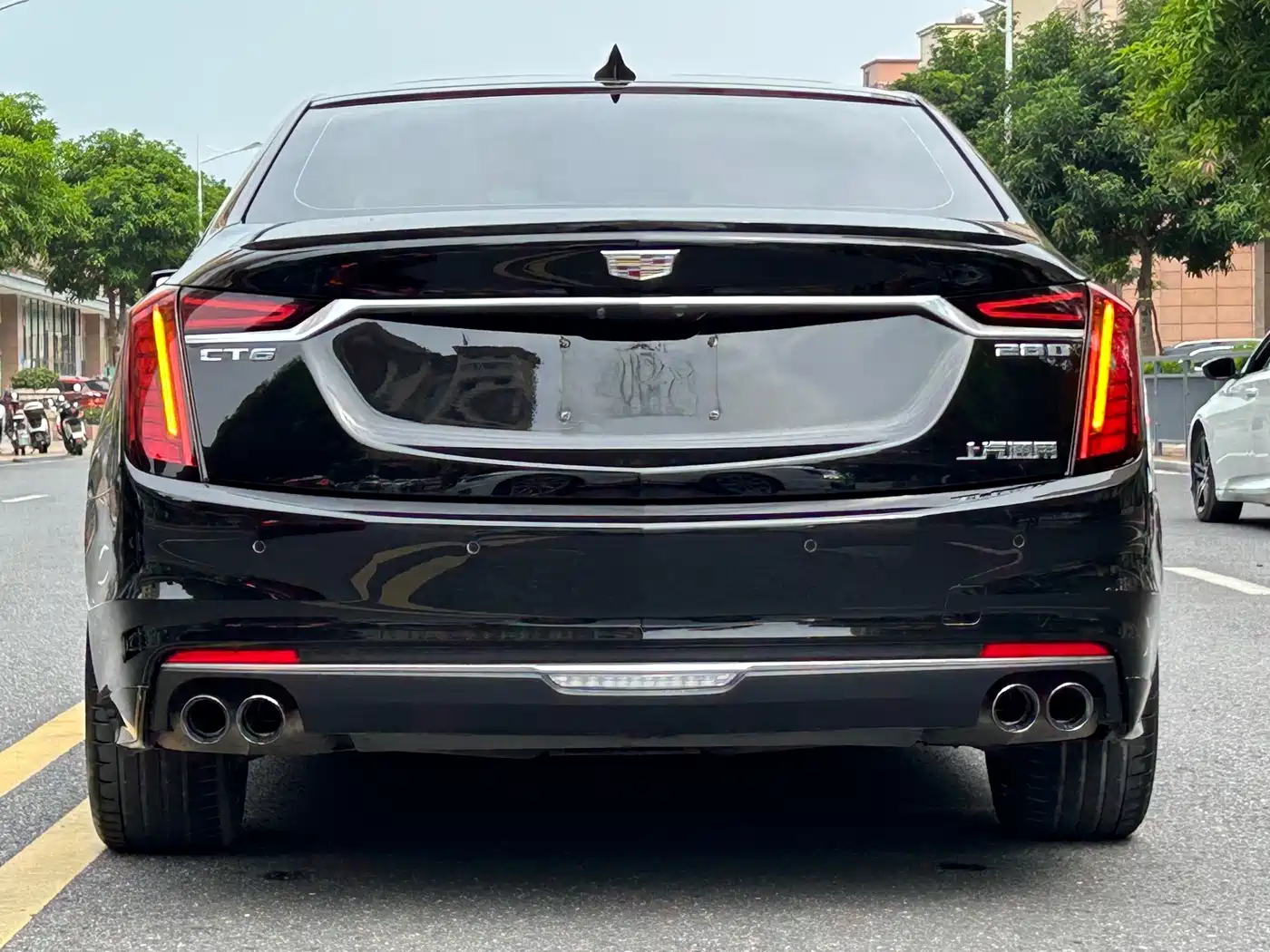Фото 6 - Cadillac CT6
