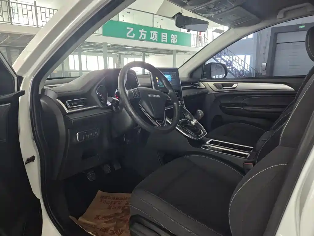 Haval M6 2023 2023 PLUS 1.5T Manual Elite Smart Connect