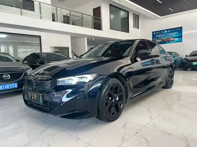 BMW i3 2022