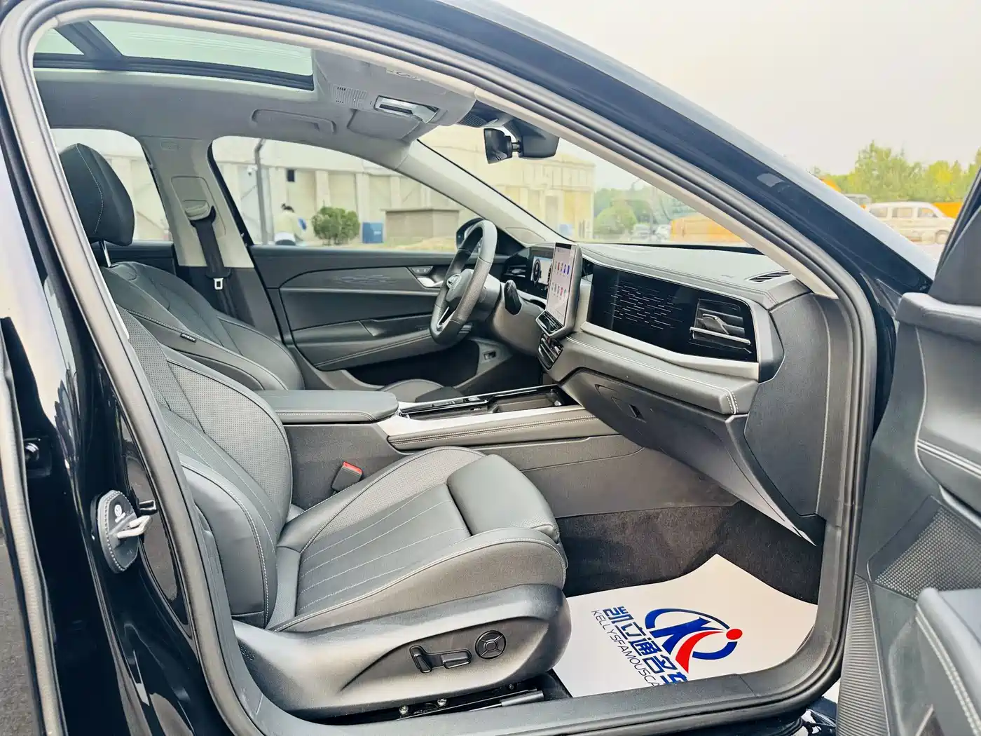 Volkswagen Passat 2025 2025 Pro 380TSI Starlight Dragon Glory Edition