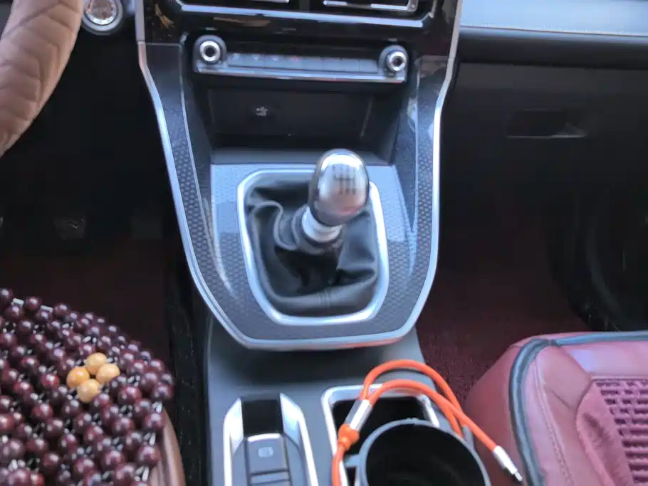 Haval M6 2024 2023 PLUS 1.5T Manual Elite Smart Connect