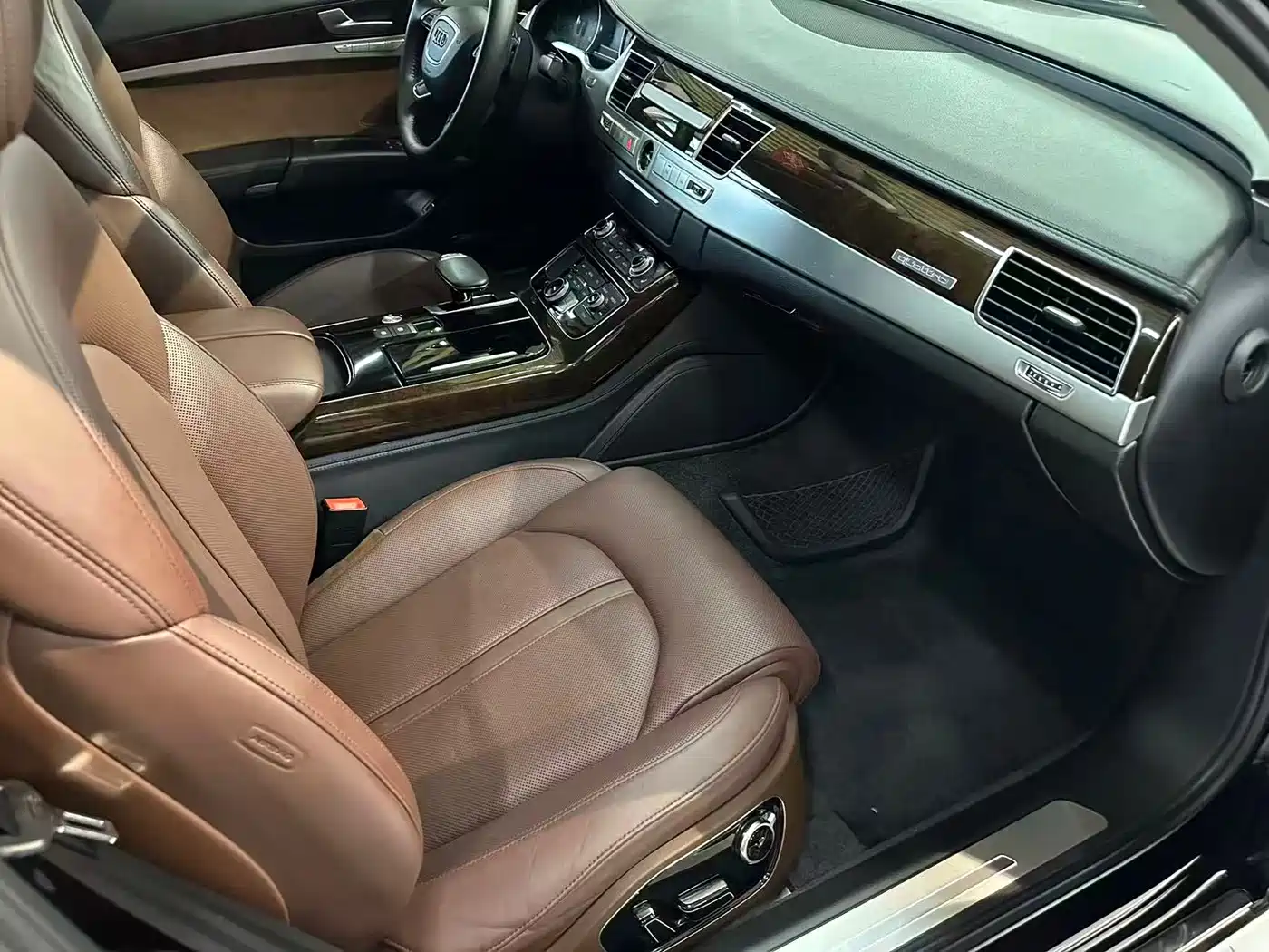 Audi A8 2014 A8L 45 TFSI quattro Luxury фото 10
