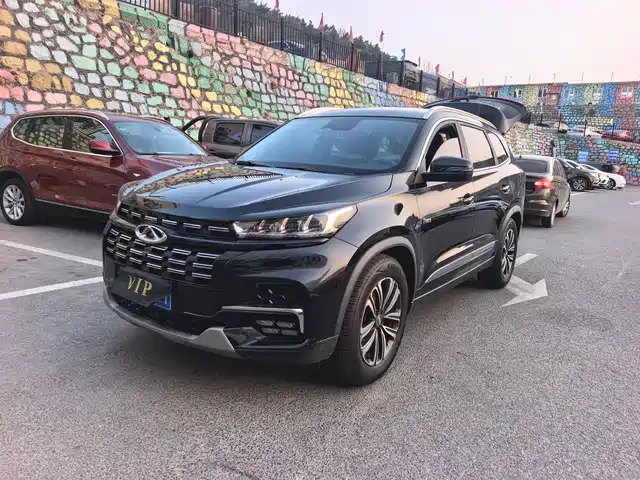 CHERY TIGGO 8