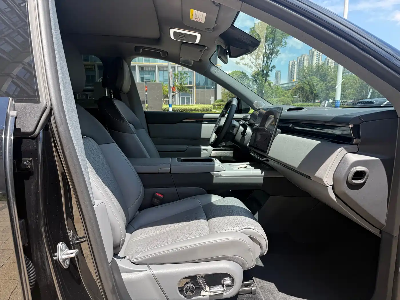 ZEEKR 7X 2025 2025 Model 75kWh RWD Smart Driving Edition