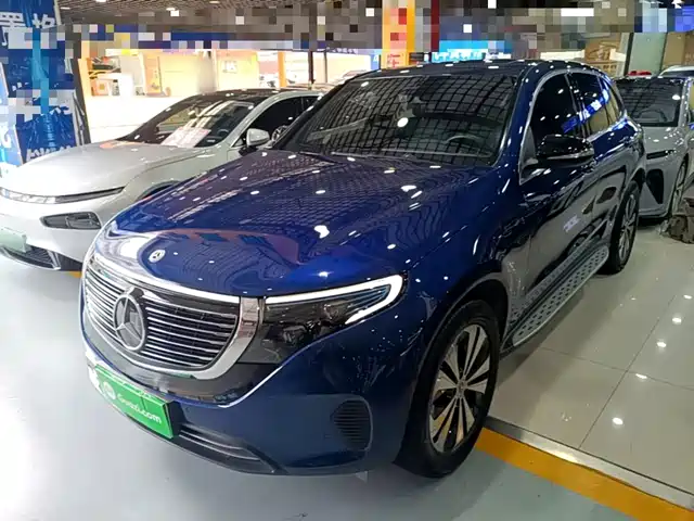 Mercedes-Benz EQC 2020