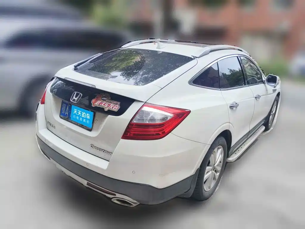 Honda Crosstour 2016 2014 2.4L Luxury Edition
