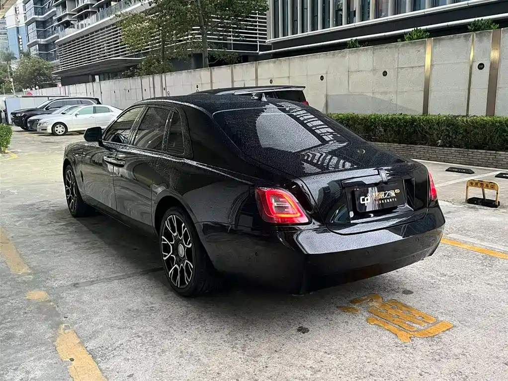 Rolls-Royce Ghost 2021 6.7T Standard Wheelbase фото 10