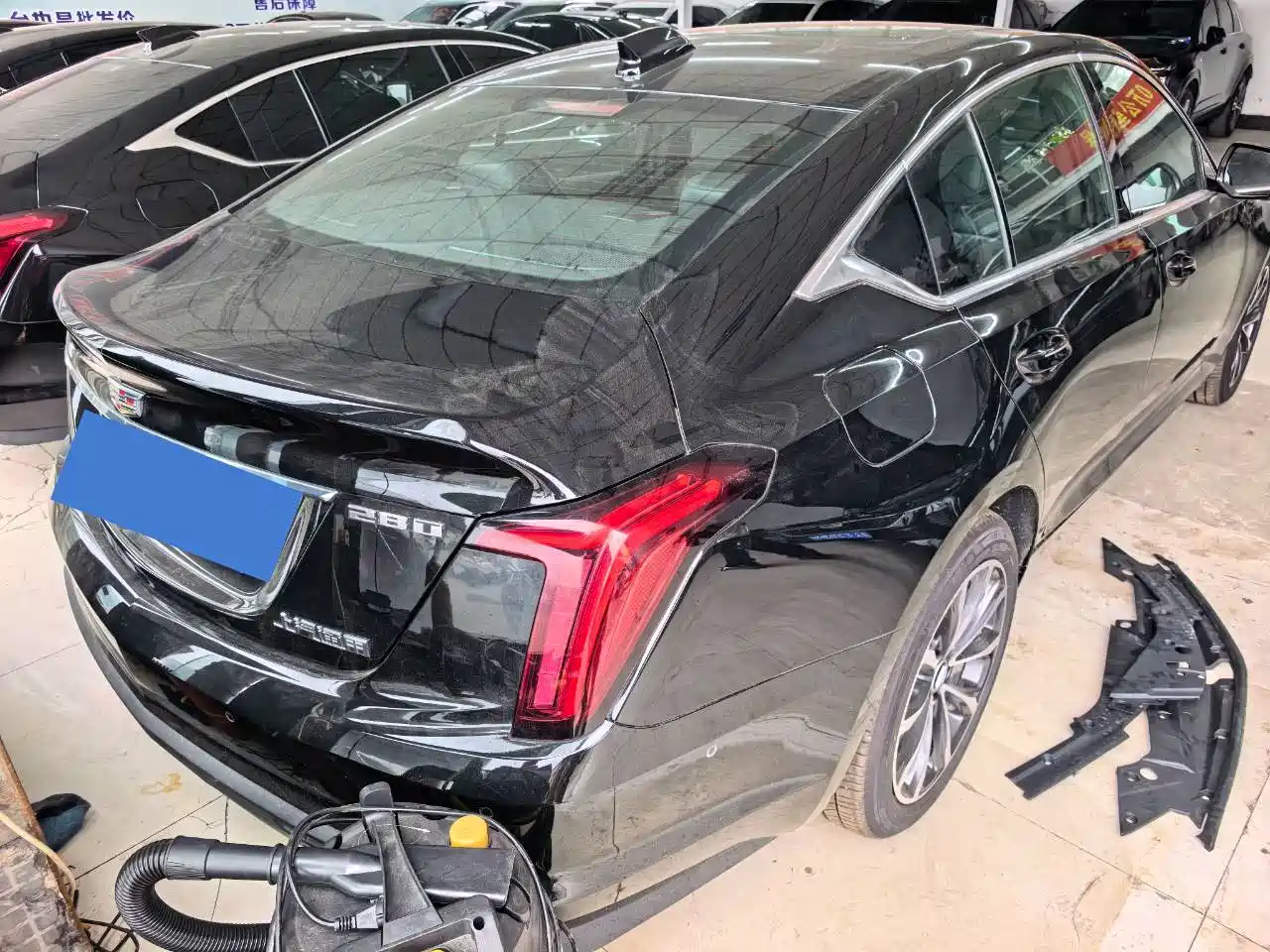 Cadillac CT5 2026 2025 Model 28T Urban Sport Edition