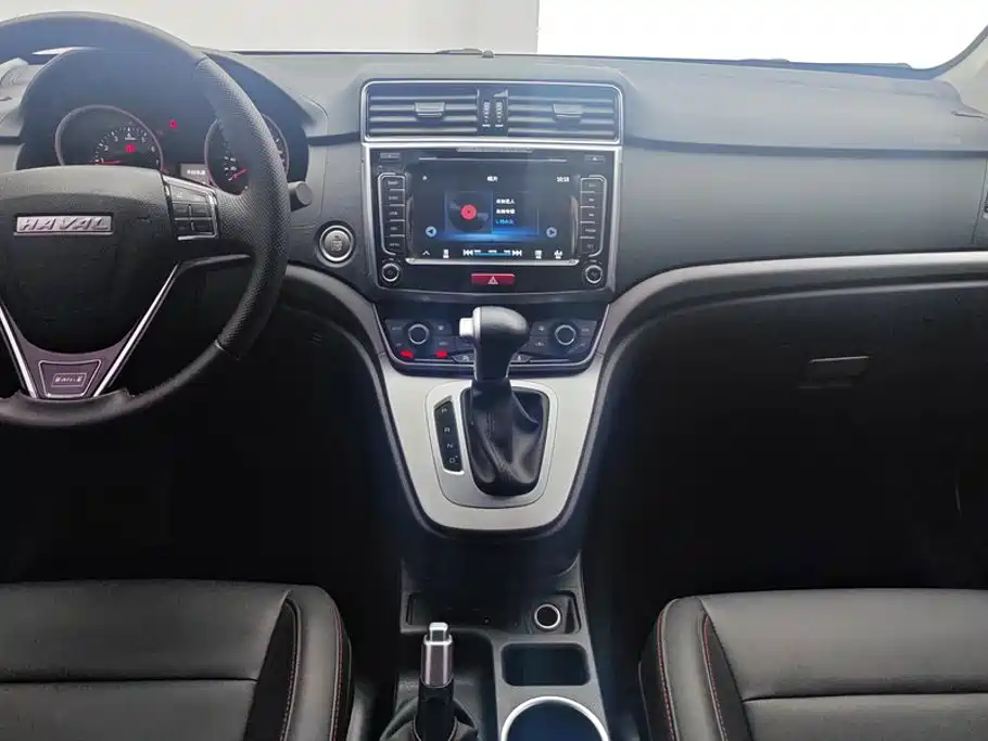Фото 16 - Haval M6