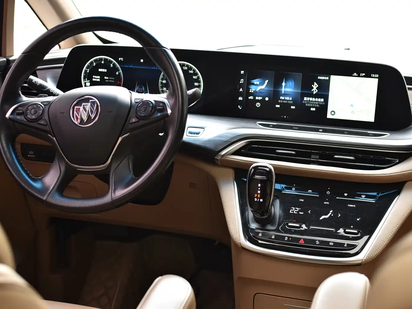 Buick GL8 2021 ES Landlord 653T Premium фото 23