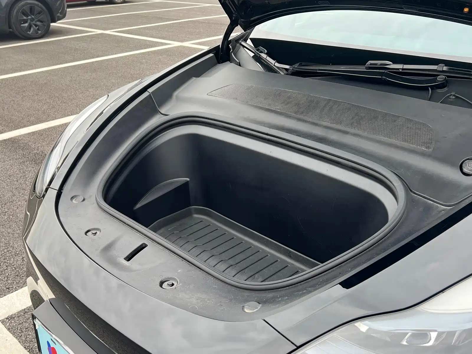 Фото 13 - Tesla Model Y
