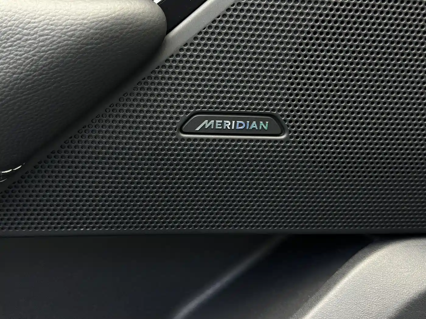 Land Rover Range Rover Velar 2020 P250 фото 21