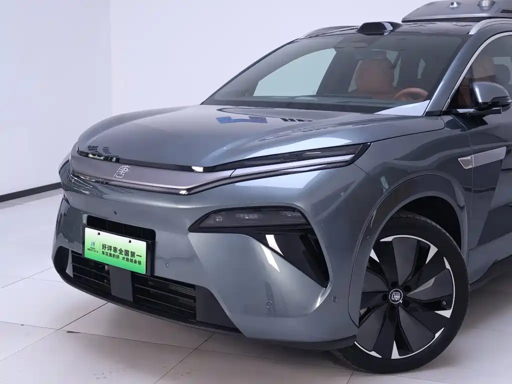 BYD Tang L 2025 2025 DM 175KM Drone Player Edition