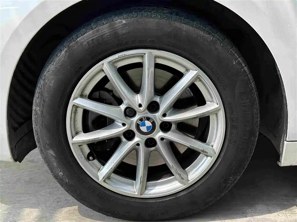 BMW 2 Series Touring 2016 2016 218i Fashion Model