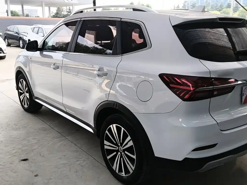 Photo 5 - Roewe RX5
