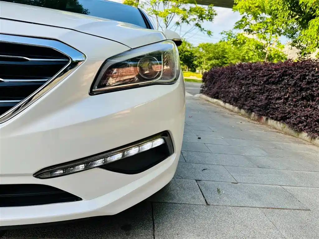 Hyundai Sonata 2015 1.6T GLS Smart фото 12