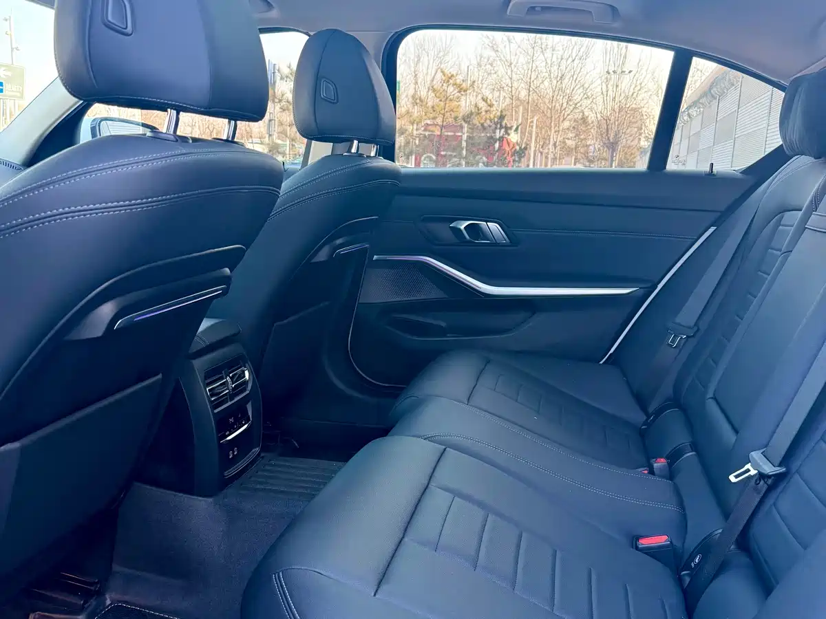 BMW 3 Series 2020 Facelift 325Li M Sport Package фото 9