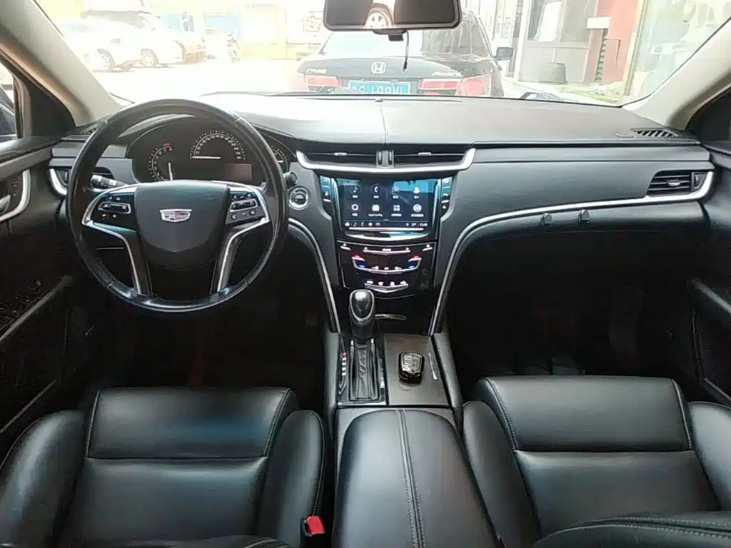 Cadillac XTS 2019 2018 28T Technology
