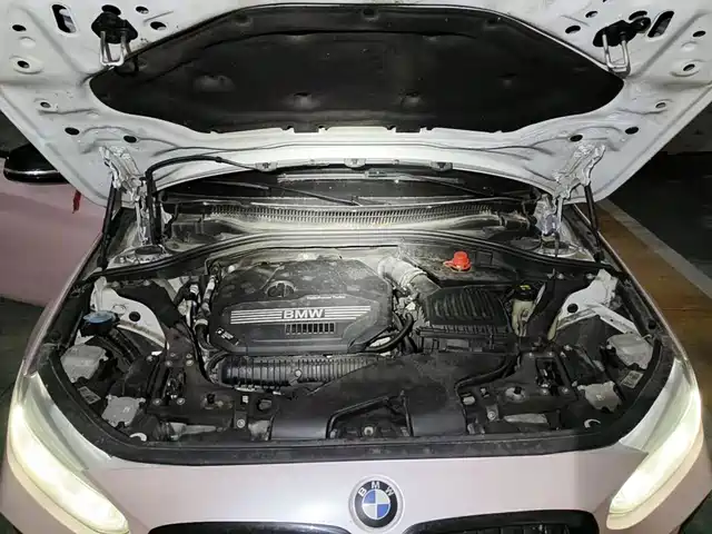 BMW 1 Series 2021 Facelift 125i M Sport Shadow Edition — фото 3